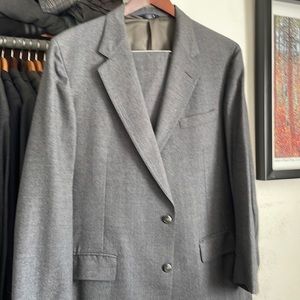 Mens suit, 42R, 34/30, Vintage